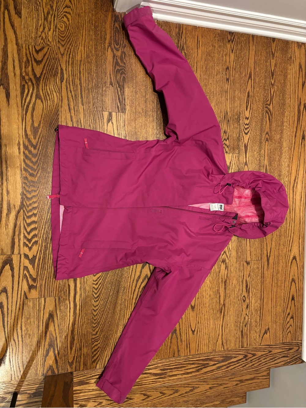 Helly Hansen Women's Magenta Hooded Raincoat